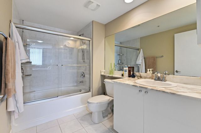 18800 NE 29th Avenue 816, Aventura, FL 33180