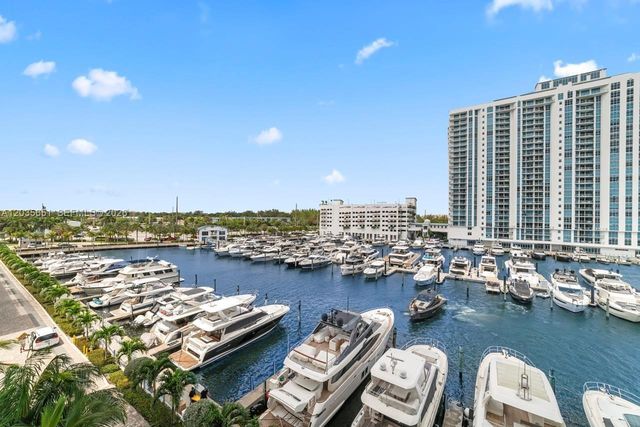 17111 Biscayne Boulevard 503, North Miami Beach, FL 33160
