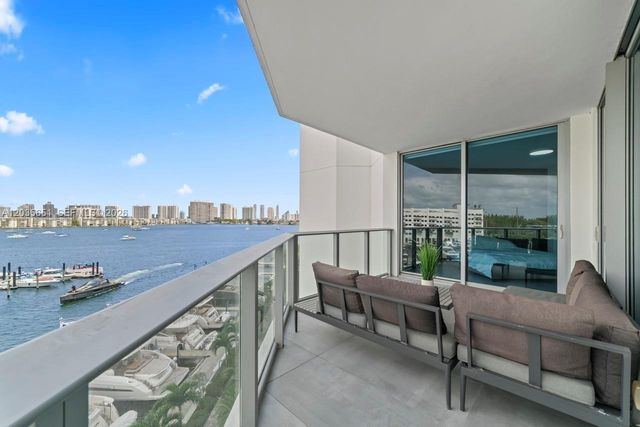 17111 Biscayne Boulevard 503, North Miami Beach, FL 33160