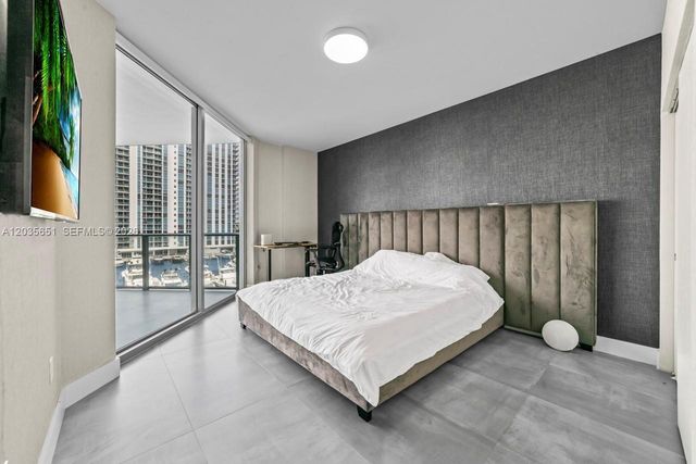 17111 Biscayne Boulevard 503, North Miami Beach, FL 33160