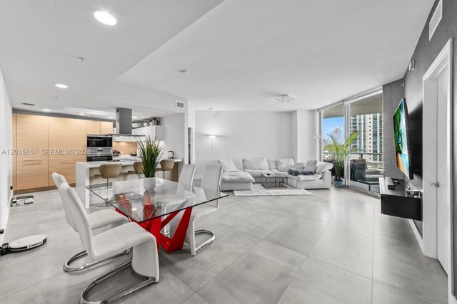 17111 Biscayne Boulevard 503, North Miami Beach, FL 33160