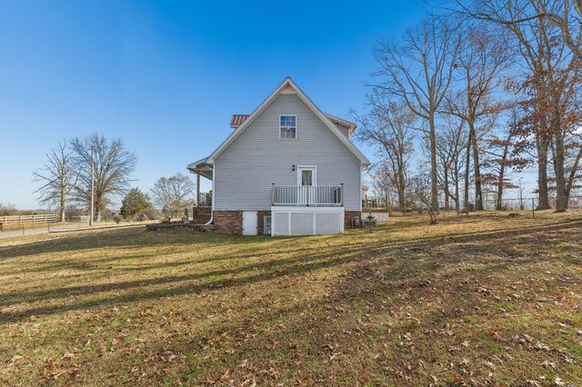 524 Willie Jarvis Rd, Sparta, TN 38583