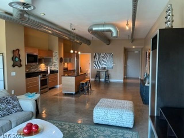 200 Hoover Avenue 1407, Las Vegas, NV 89101