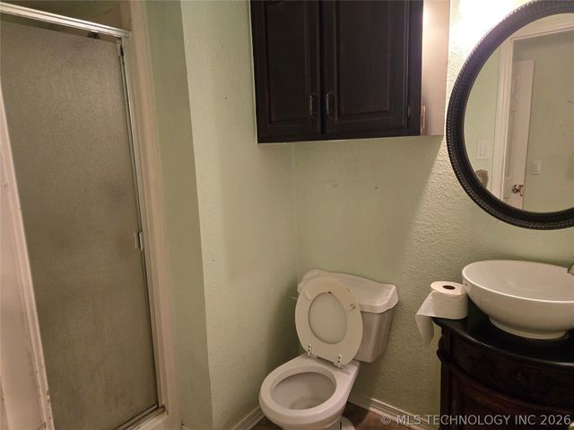 7804 N 117th East East Avenue, Owasso, OK 74055