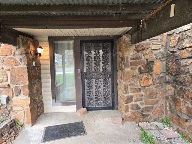 7804 N 117th East East Avenue, Owasso, OK 74055