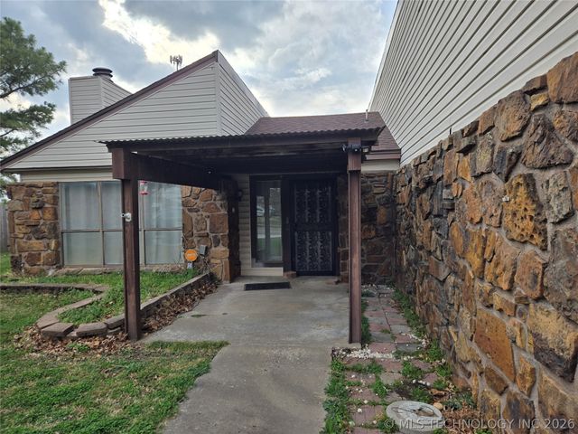 7804 N 117th East East Avenue, Owasso, OK 74055