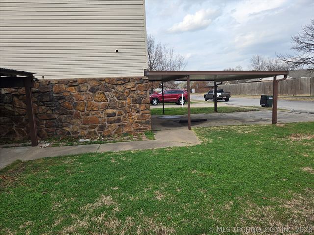 7804 N 117th East East Avenue, Owasso, OK 74055