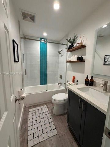 14552 SW 142nd Pl 14552, Miami, FL 33186