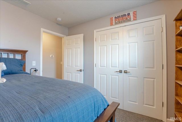10614 Tecumseh Drive, Newburgh, IN 47630