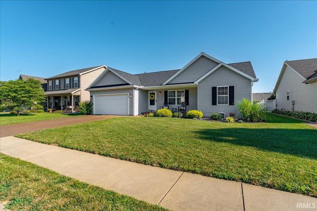 10614 Tecumseh Drive, Newburgh, IN 47630