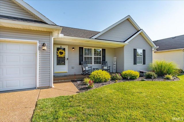 10614 Tecumseh Drive, Newburgh, IN 47630