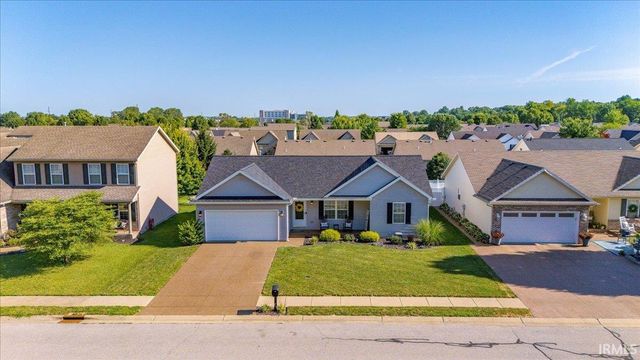10614 Tecumseh Drive, Newburgh, IN 47630