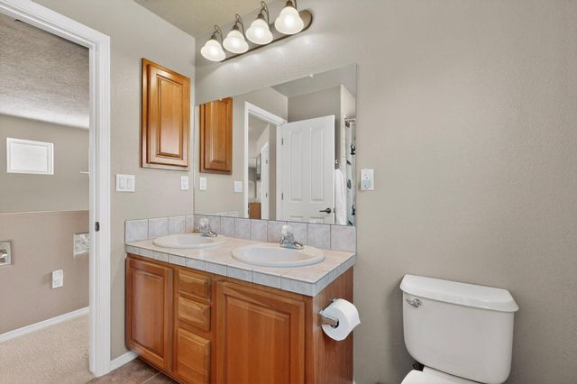 6209 Goldfield Place NE, Albuquerque, NM 87111