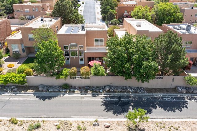 6209 Goldfield Place NE, Albuquerque, NM 87111