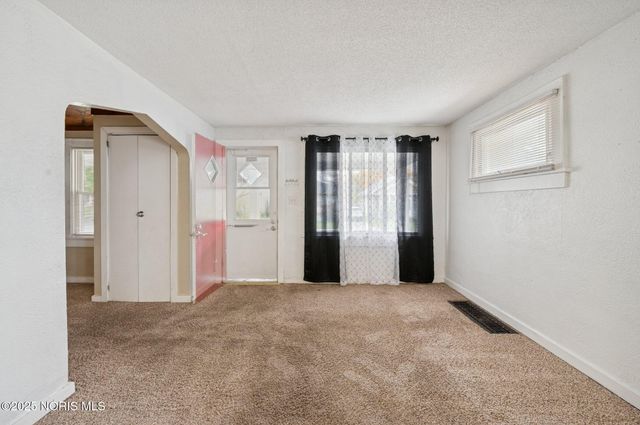 3036 Orlando Drive, Toledo, OH 43613