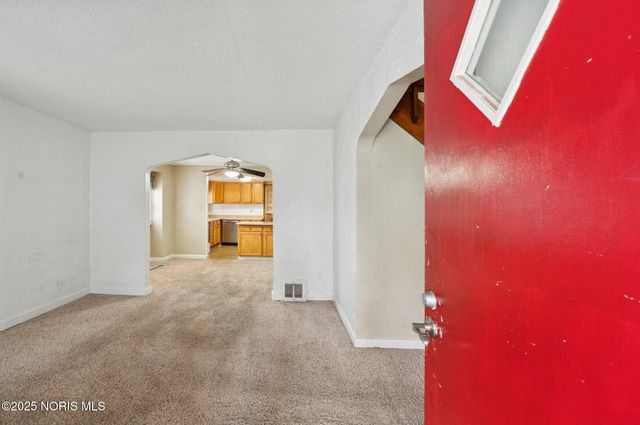 3036 Orlando Drive, Toledo, OH 43613