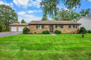 5506 Burwood Road, Cary, IL 60013