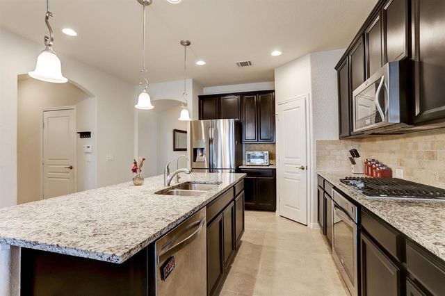 5334 Silver Ledge Drive, Katy, TX 77493