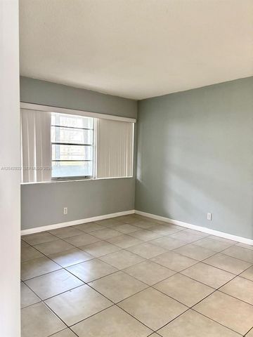 1333 E Hallandale Beach Boulevard 134, Hallandale Beach, FL 33009