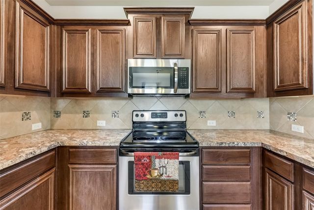 1300 Land Oak Road, Royse City, TX 75189