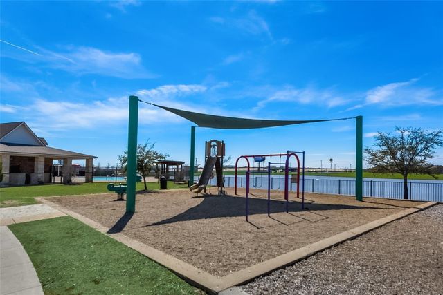 1300 Land Oak Road, Royse City, TX 75189