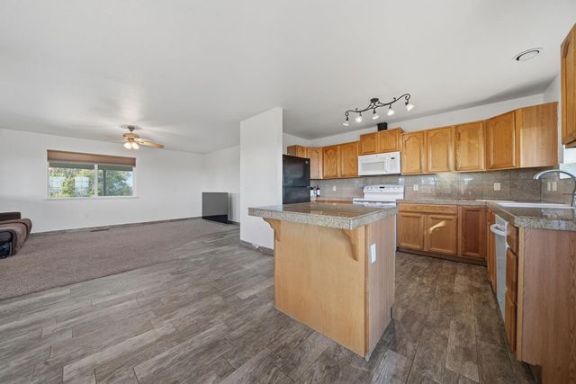 14748 Sutter Highlands Dr, Sutter Creek, CA 95685