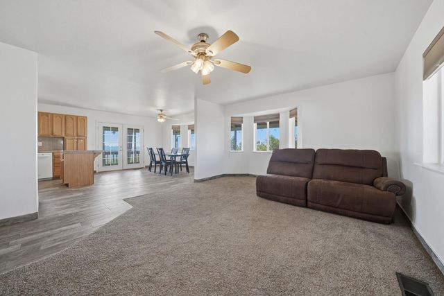 14748 Sutter Highlands Dr, Sutter Creek, CA 95685