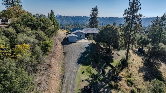 14748 Sutter Highlands Dr, Sutter Creek, CA 95685