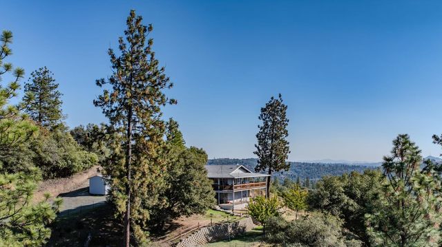 14748 Sutter Highlands Dr, Sutter Creek, CA 95685