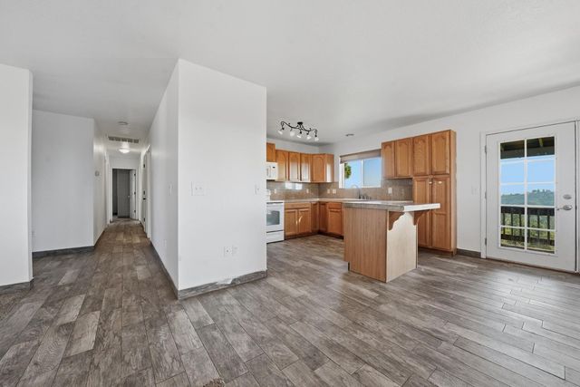 14748 Sutter Highlands Dr, Sutter Creek, CA 95685