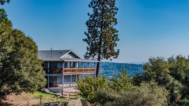 14748 Sutter Highlands Dr, Sutter Creek, CA 95685