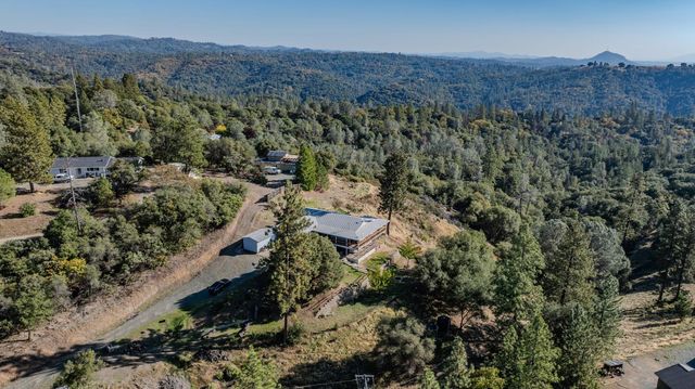 14748 Sutter Highlands Dr, Sutter Creek, CA 95685
