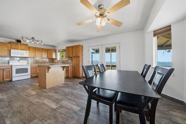 14748 Sutter Highlands Dr, Sutter Creek, CA 95685