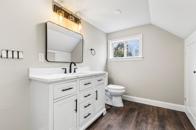 233 Central St, Foxboro, MA 02035