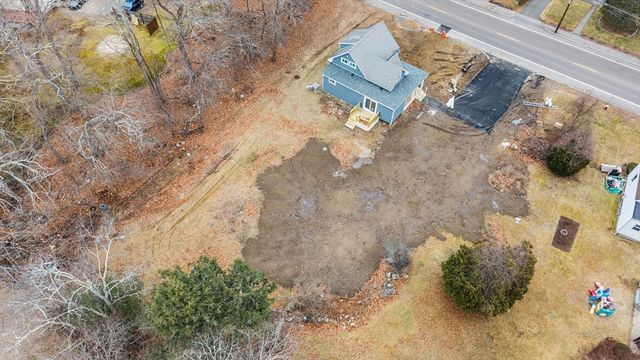 233 Central St, Foxboro, MA 02035