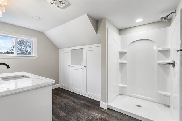 233 Central St, Foxboro, MA 02035