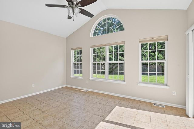 407 ARNOLD, Florence, NJ 08518