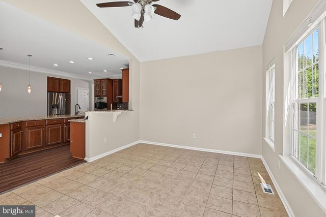 407 ARNOLD, Florence, NJ 08518