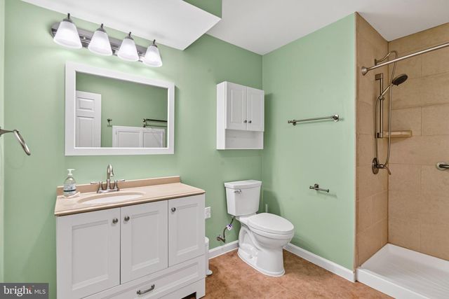 407 ARNOLD, Florence, NJ 08518