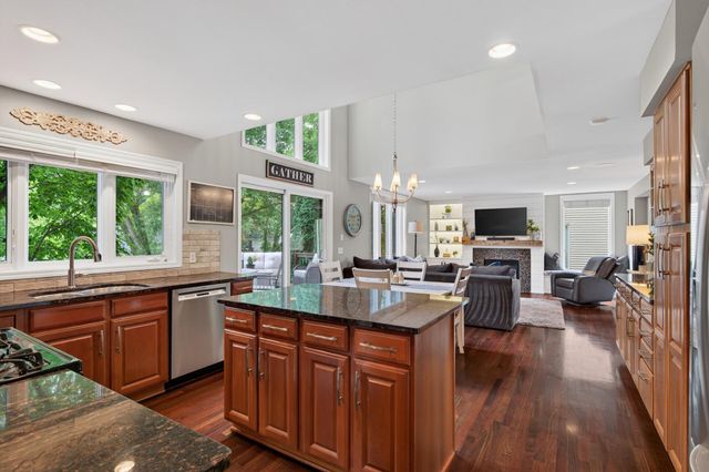 13719 Ashcroft Road, Savage, MN 55378