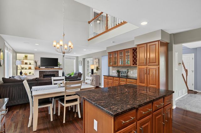 13719 Ashcroft Road, Savage, MN 55378