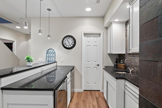 13719 Ashcroft Road, Savage, MN 55378