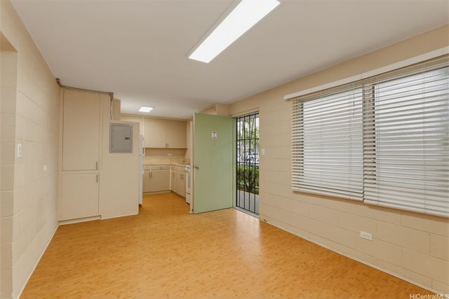 1617 Young Street A106, Honolulu, HI 96826