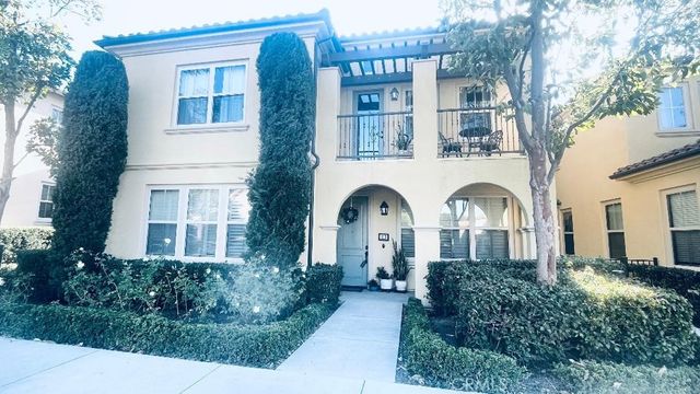 110 Coralwood, Irvine, CA 92618