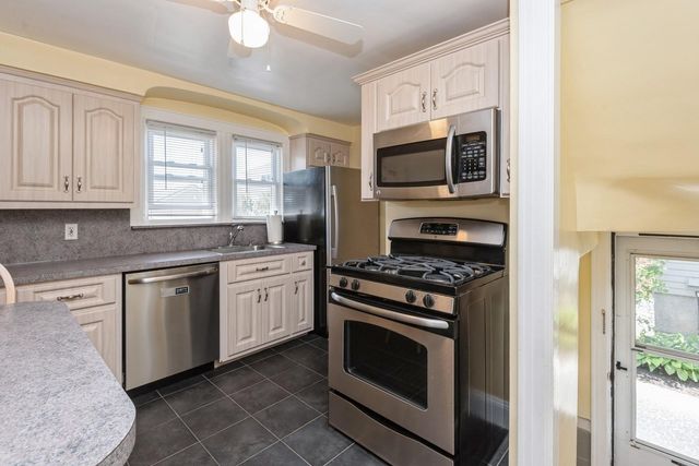 121 Camp Avenue, Merrick, NY 11566