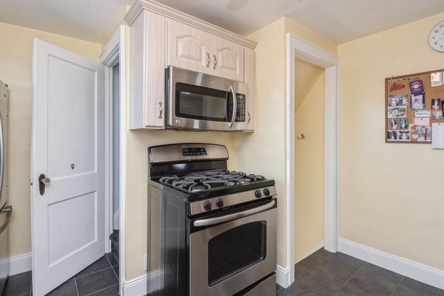 121 Camp Avenue, Merrick, NY 11566