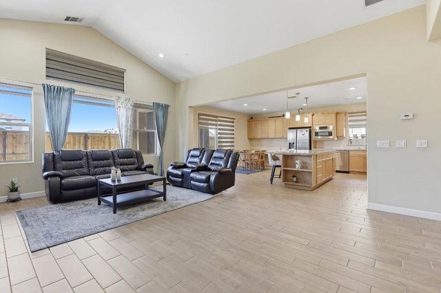 3482 Rapallo Way, Manteca, CA 95337