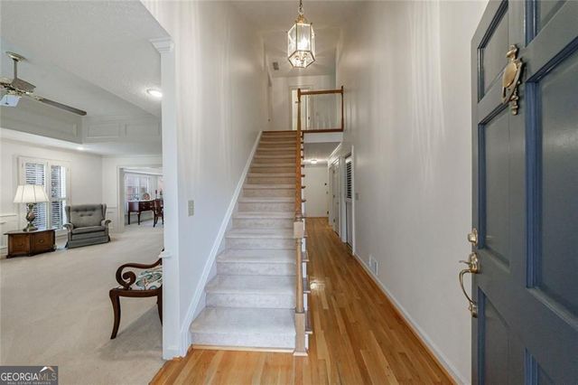 510 Brickleberry Lane, Roswell, GA 30075