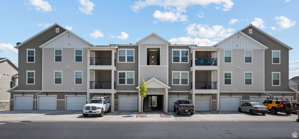 Image 1 of property listing at 1761 W TERRA VISTA LN #F202, Saratoga Springs, UT 84045