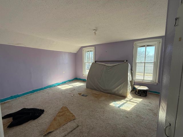 804 E Main Street, Manchester, IA 52057